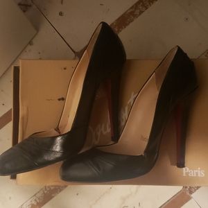 Christian Louboutin heels authentic used black 36